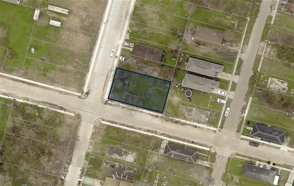 $30,000 | 2401 Lamanche Street, New Orleans, LA 70117