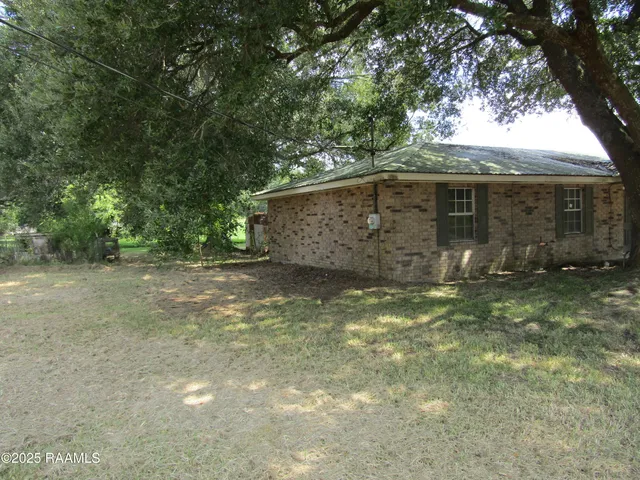 $84,500 | 3711 Redwood Drive, New Iberia, LA 70560