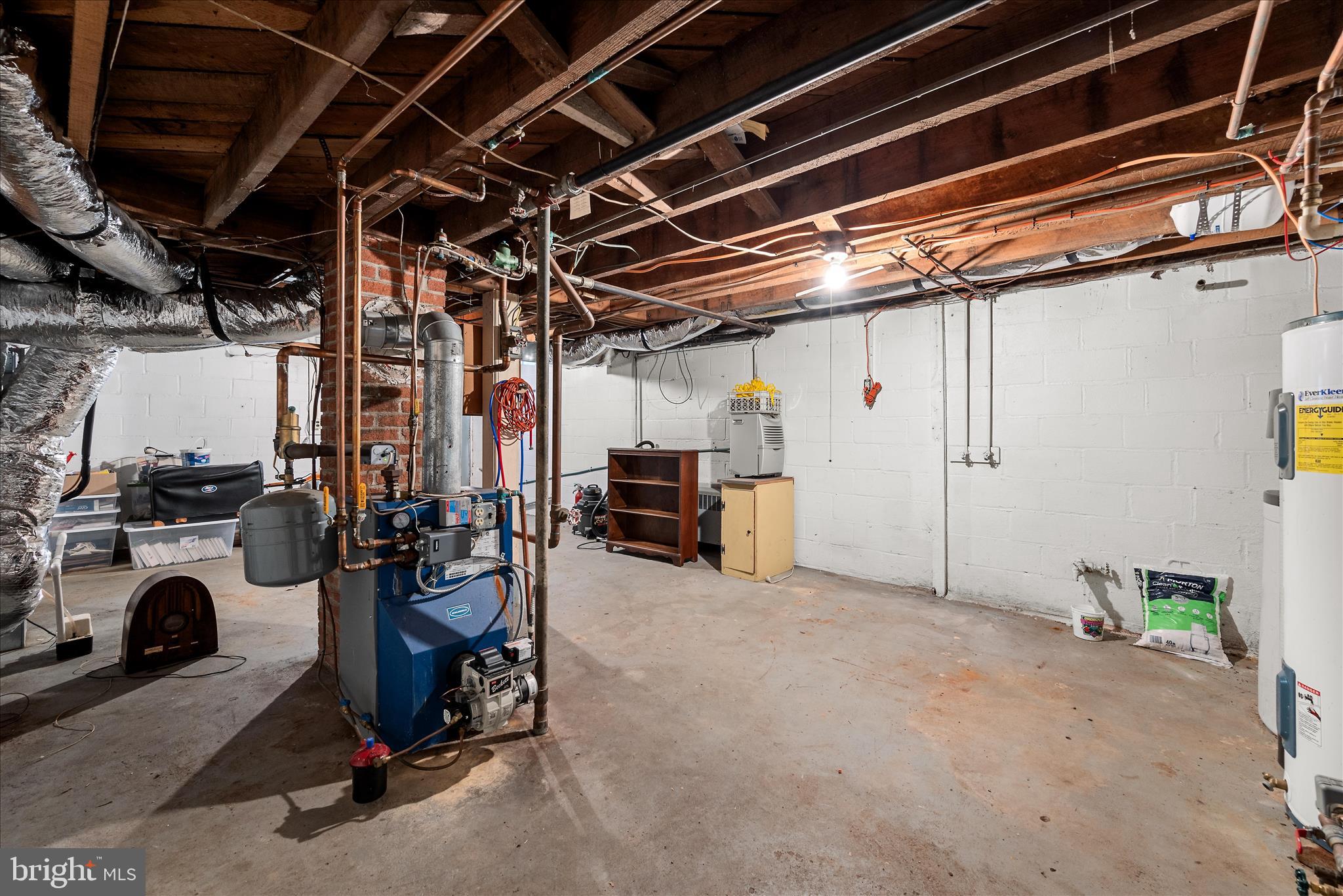 1621 Locke's Mill Road Berryville, VA 22611 - Photo 32 of 54 a view of a storage room