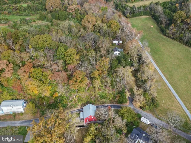 $529,000 | 1621 Locke's Mill Road, Berryville, VA 22611