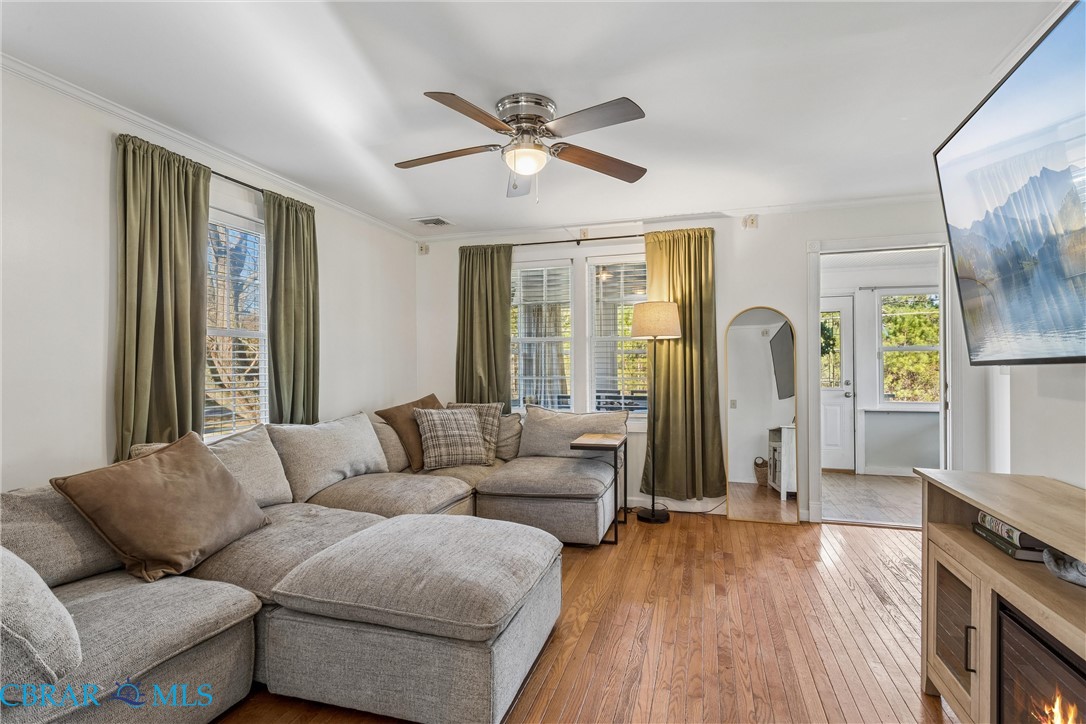 3125 Browns Bay Road Hayes, VA 23072 - Photo 14 of 49
