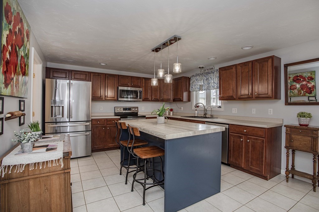 4 Cedar Road Norton, MA 02766 - Photo 13 of 42 Gallery Image 13