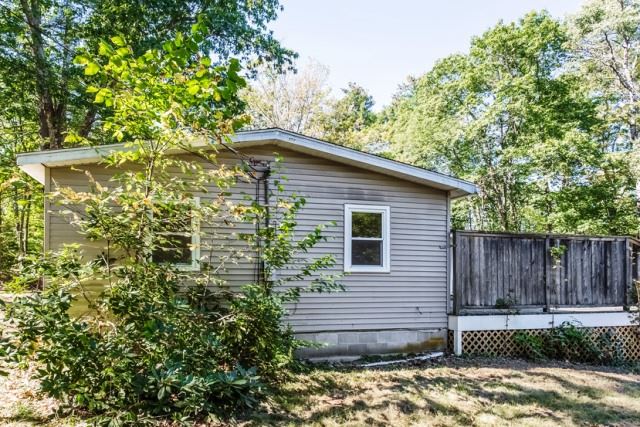 655 Fremont Road Chester, NH 03036 - Photo 5 of 24
