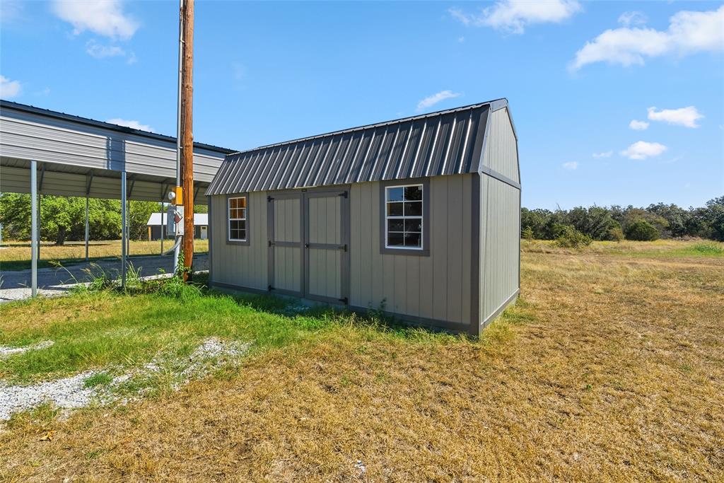 170 High Ridge Drive Azle, TX 76020 - Photo 36 of 36 a view of a backyard