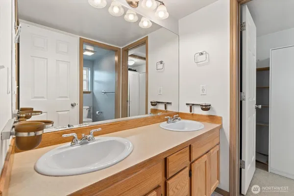 $636,500 | 15408 14th Avenue West, Lynnwood, WA 98087
