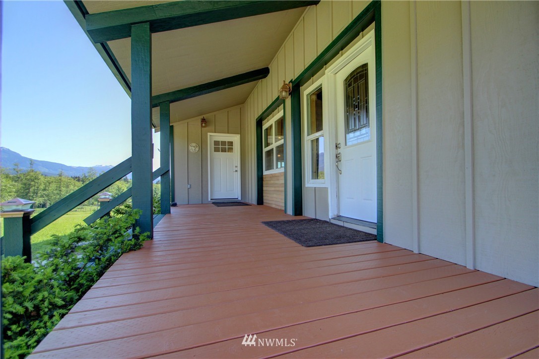 31062 Prevedell Road Sedro-Woolley, WA 98284 - Photo 3 of 25 Gallery Image 3