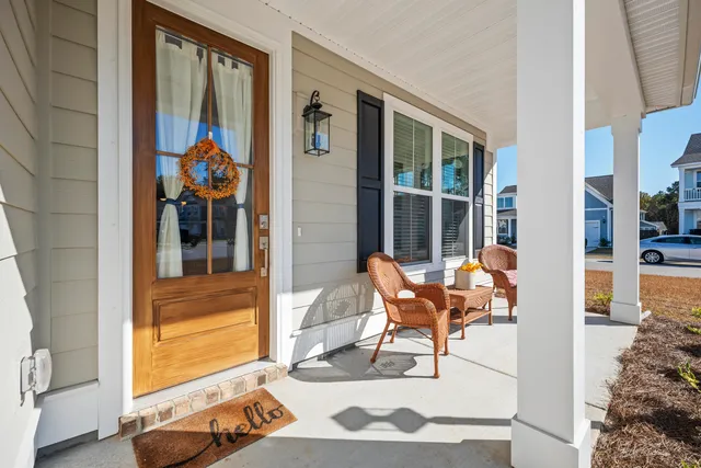 $494,000 | 519 Eagleview Drive, Moncks Corner, SC 29461