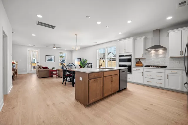 $494,000 | 519 Eagleview Drive, Moncks Corner, SC 29461