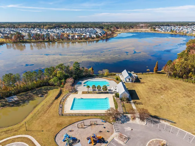 $494,000 | 519 Eagleview Drive, Moncks Corner, SC 29461