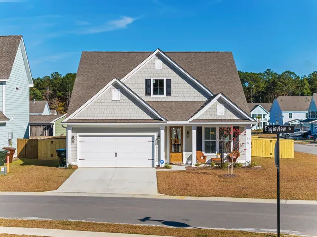 $494,000 | 519 Eagleview Drive, Moncks Corner, SC 29461