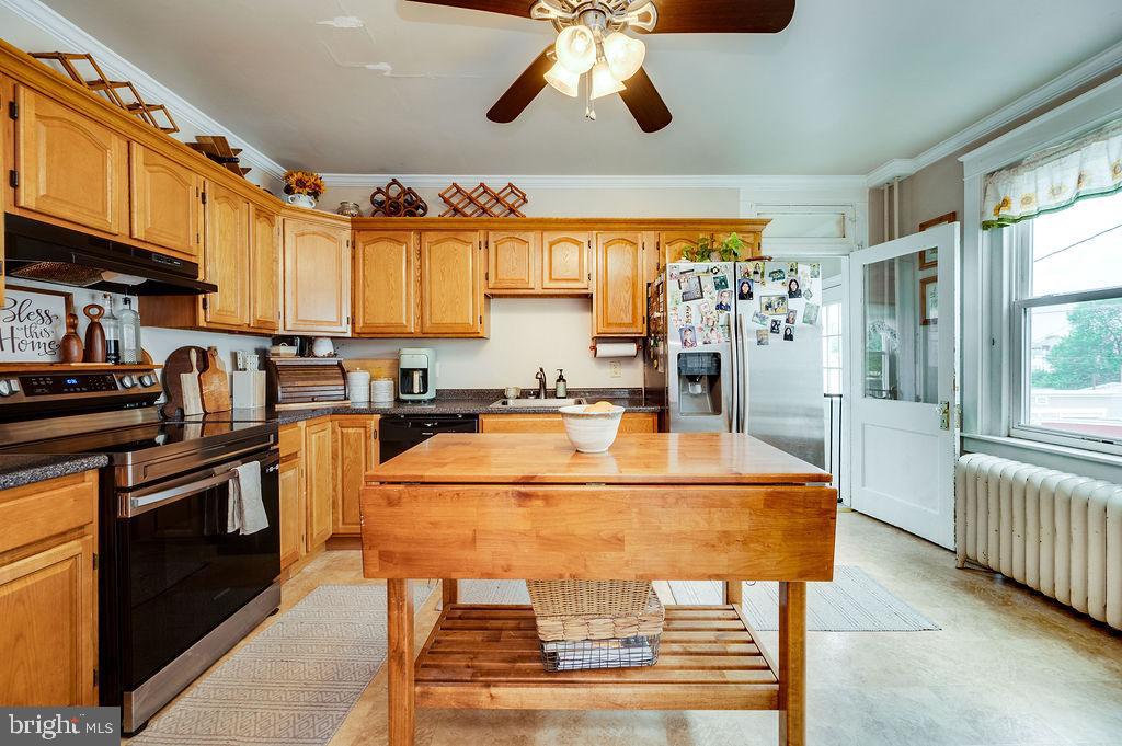 1119 New Holland Road Reading, PA 19607 - Photo 15 of 43