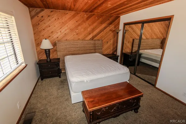 $3,200 | 42656 Constellation Drive, Big Bear Lake, CA 92315