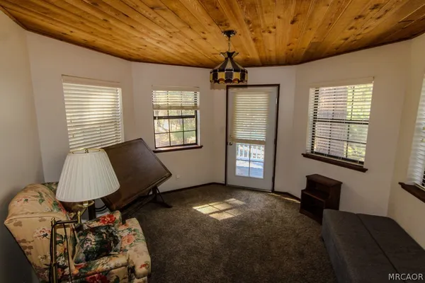 $3,200 | 42656 Constellation Drive, Big Bear Lake, CA 92315