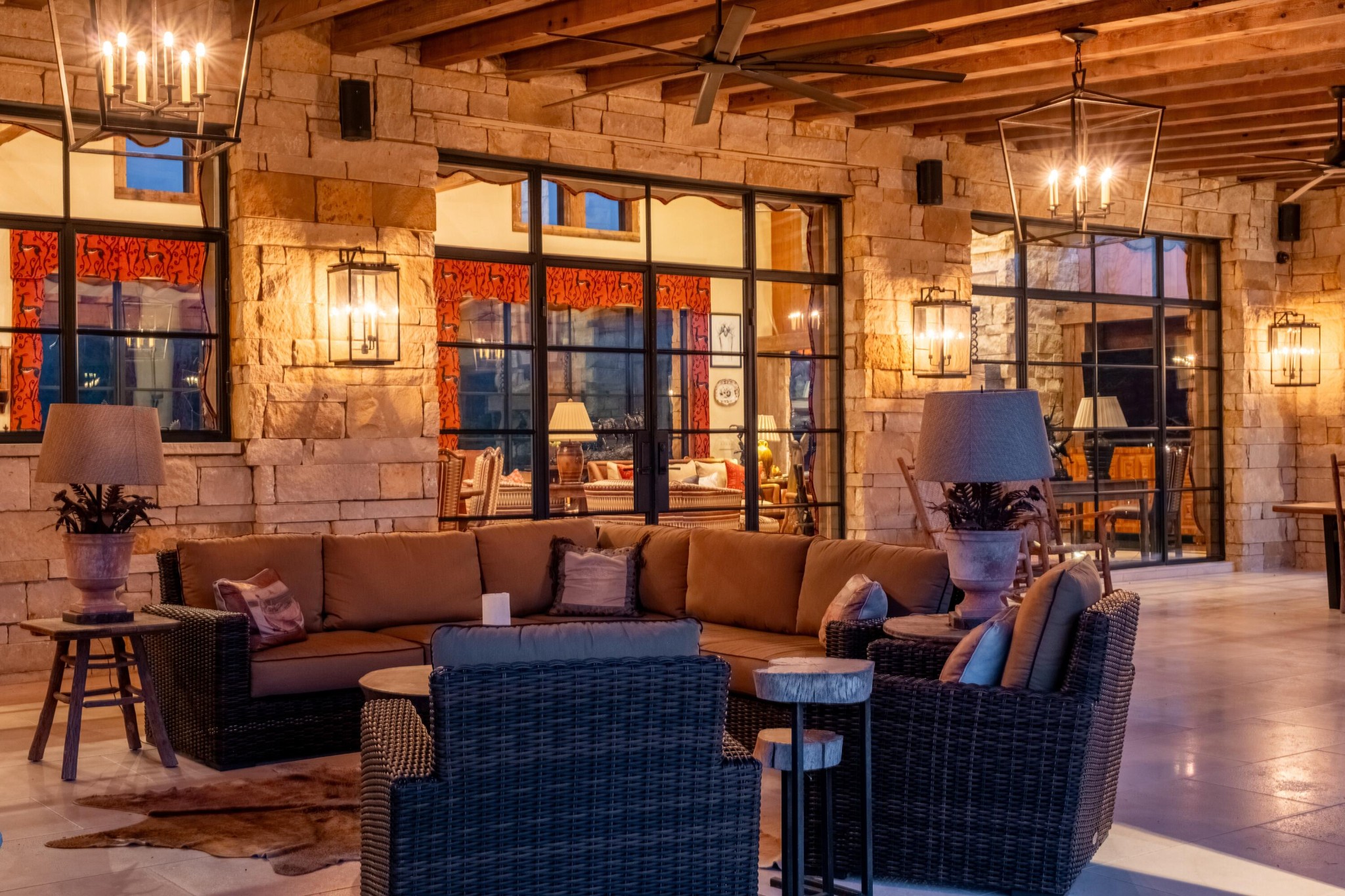 6971 West Cove Road Chickamauga, GA 30707 - Photo 51 of 100 a living room with furniture a lamp and large window