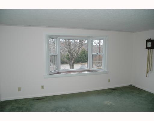 20 Fort Pitt Road Carnegie, PA 15106 - Photo 3 of 14 Living Room. Lovely view from the bay window in our cozy living room