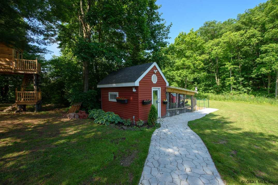 875 Upper Gregg Road Rotterdam, NY 12306 - Photo 4 of 31 Photo 4