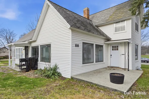 $245,000 | 88 Muskegon Street, Cedar Springs, MI 49319