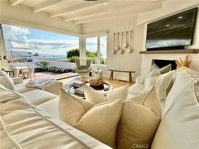 $16,000 | 252 Grandview Street, Laguna Beach, CA 92651