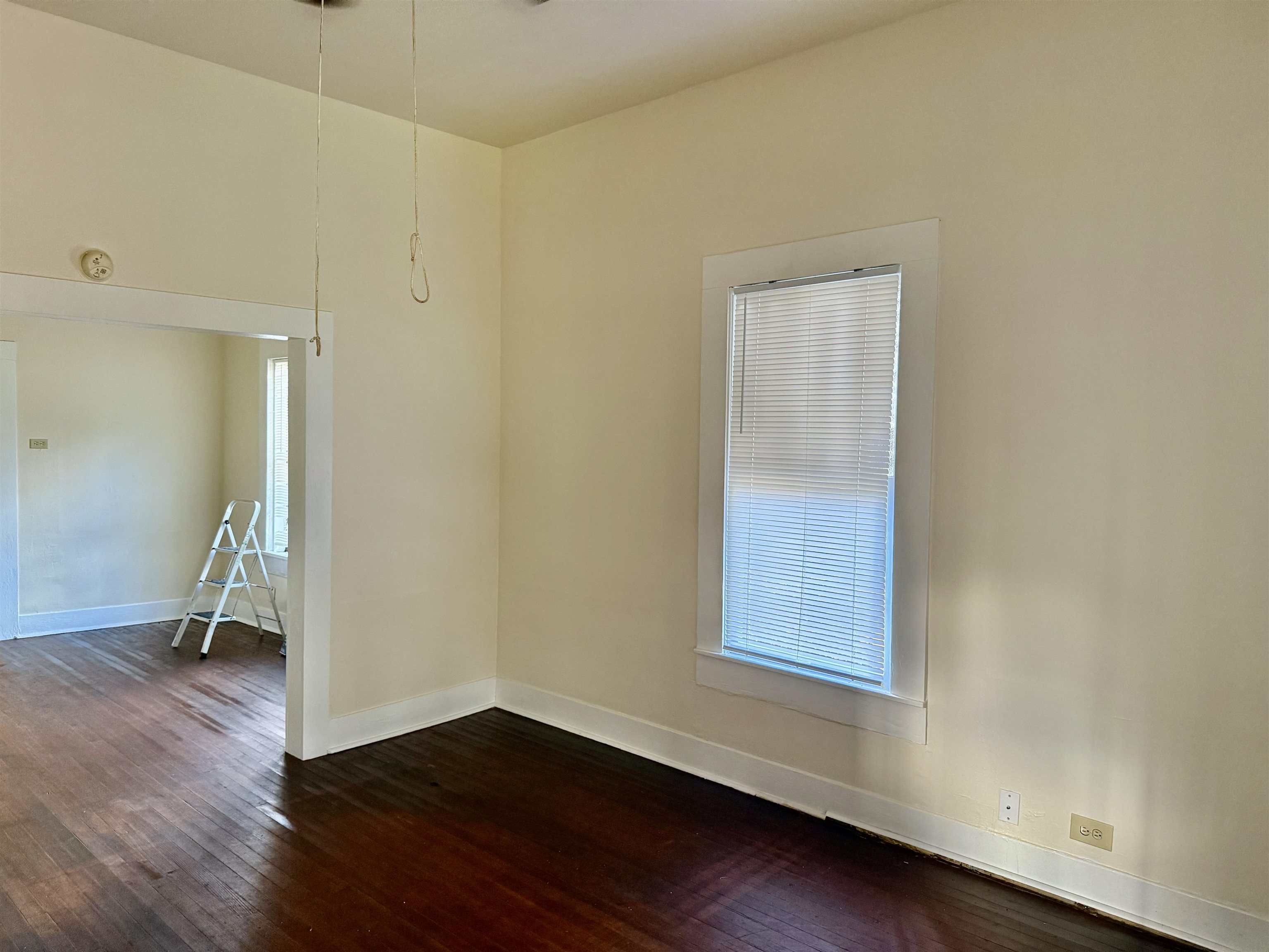 470 South 3rd Street Silsbee, TX 77656 - Photo 5 of 24