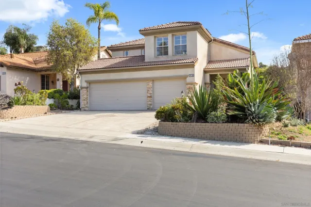 $895,000 | 3133 Amberwood Lane, Escondido, CA 92027