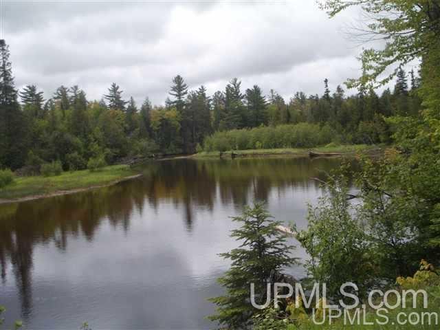 19046-19048 Collins Road Lanse, MI 49946 - Photo 17 of 40 Gallery Image 17