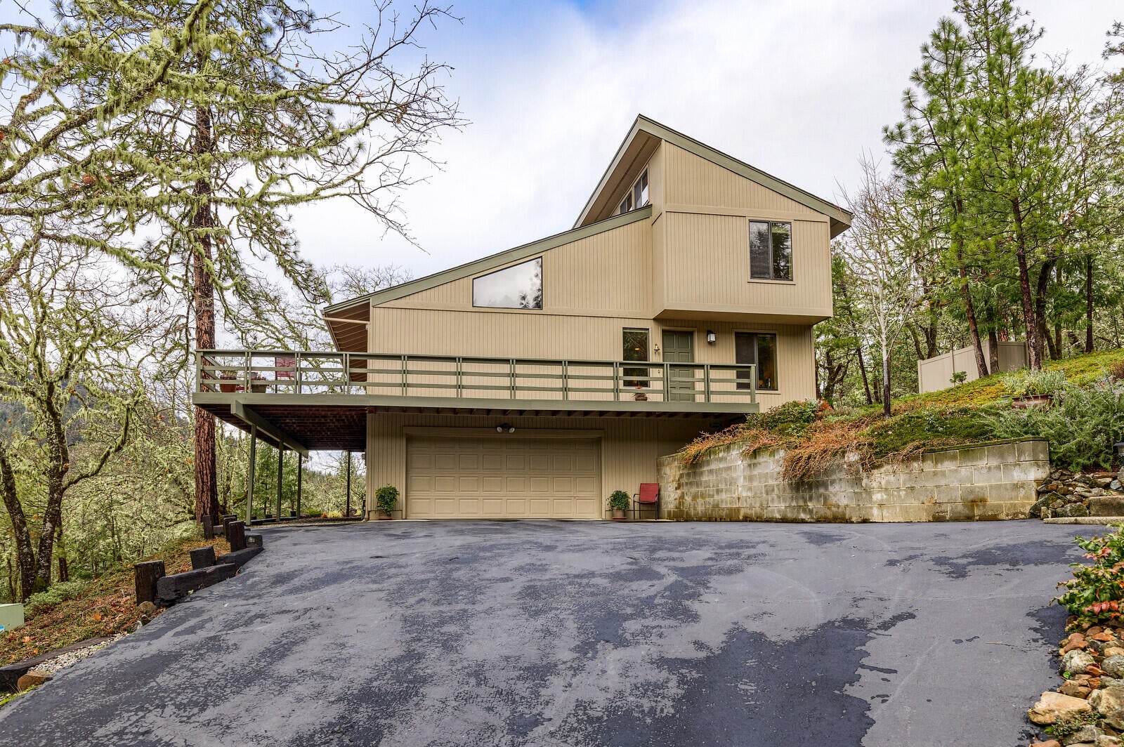 760 Keen Road Grants Pass, OR 97527 - Photo 50 of 60 02_KR_2_mls