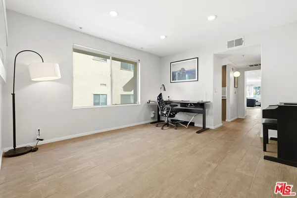 $5,500 | 1842 Greenfield Avenue, Unit 102, Los Angeles, CA 90025