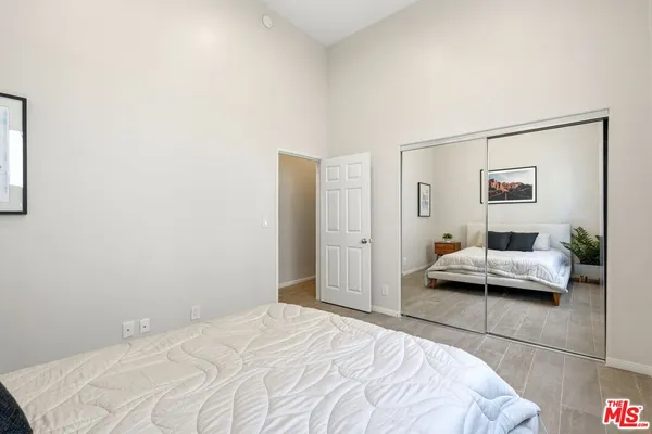 $5,500 | 1842 Greenfield Avenue, Unit 102, Los Angeles, CA 90025