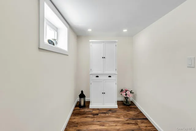 $815,000 | 20 Law Street, North Valley Stream, NY 11580