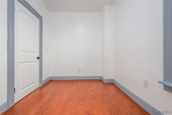 $1,500 | 30 Glenwood Avenue, Buffalo, NY 14209