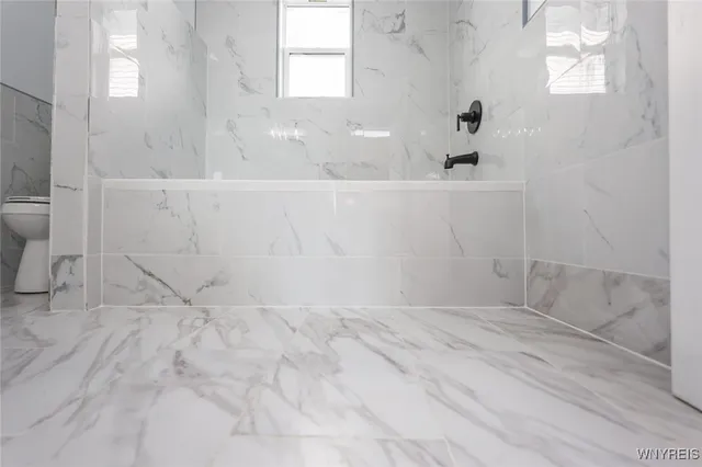 $1,500 | 30 Glenwood Avenue, Buffalo, NY 14209