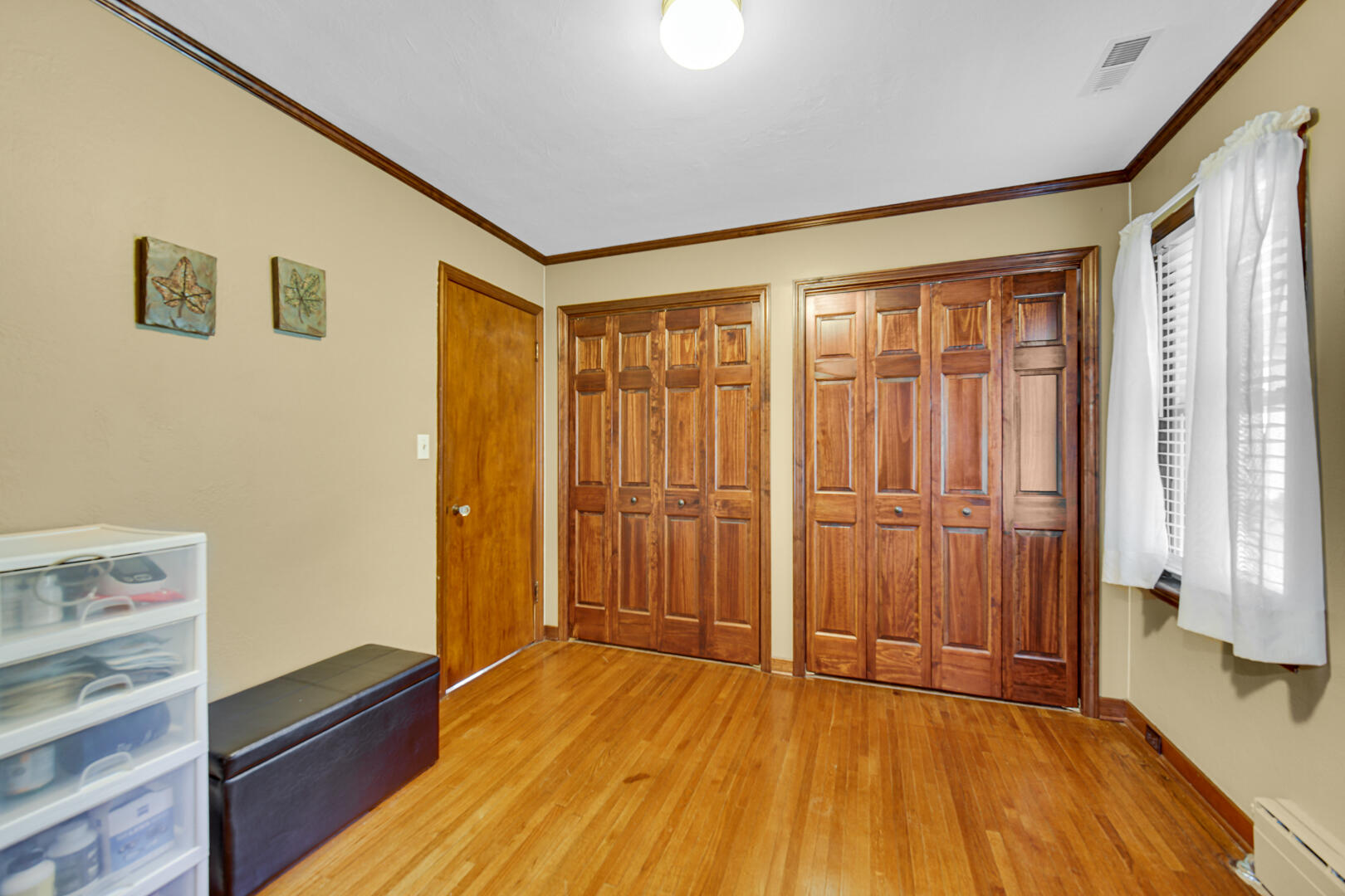 53 Hayes Leonard Road Valparaiso, IN 46385 - Photo 14 of 41 1620x1080