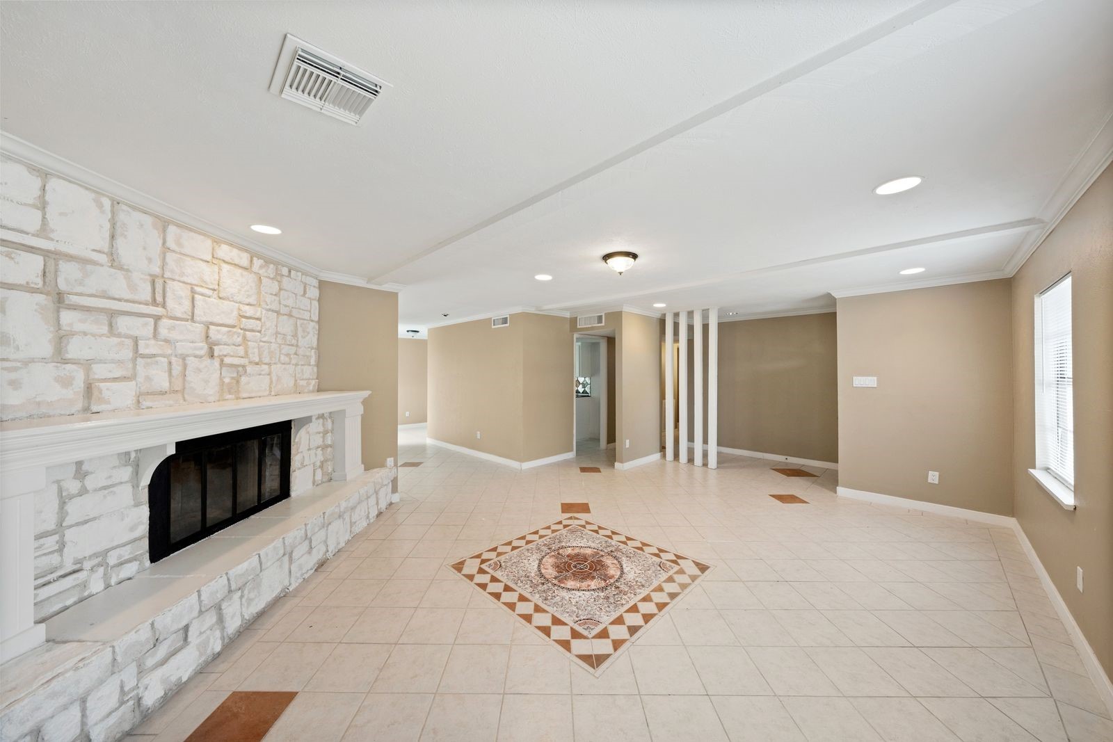 22831 Millgate Drive Spring, TX 77373 - Photo 11 of 21 Another view of the living room!
