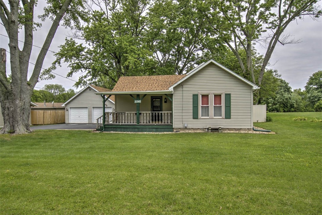 3740 East Greenhill Road Decatur, IL 62521 - Photo 1 of 29