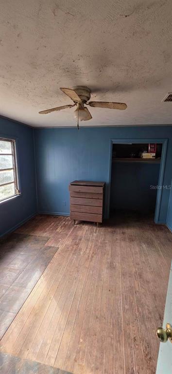 305 16th Avenue Ocoee, FL 34761 - Photo 12 of 20 a view of empty room with a fireplace