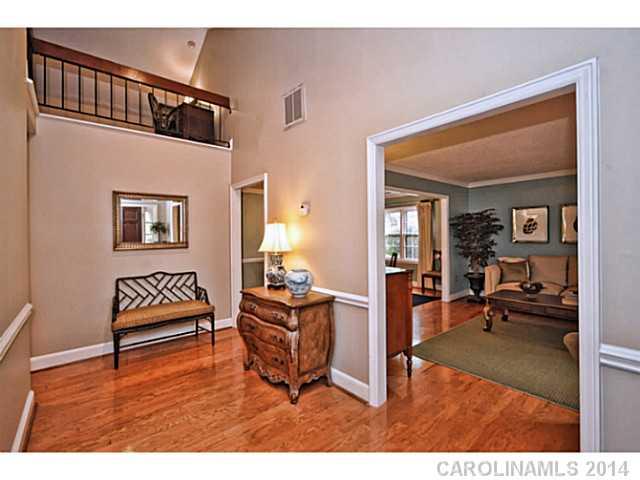 2333 Hamilton Mill Road Charlotte, NC 28270 - Photo 2 of 16 Gallery Image 2