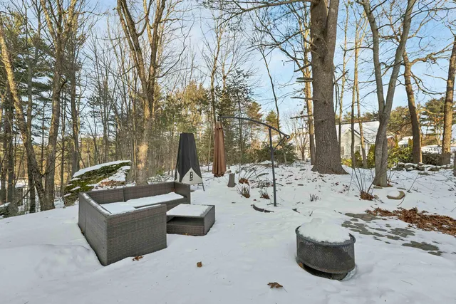 $785,000 | 19 Sheffield Street, Hudson, NH 03051