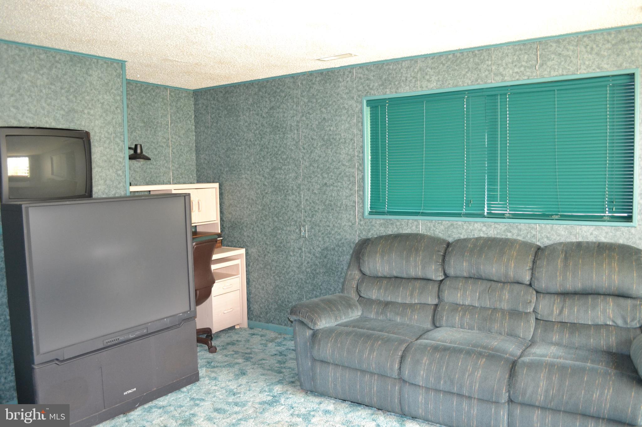 325 Jackson Road Mantua, NJ 08051 - Photo 34 of 39 Family room
