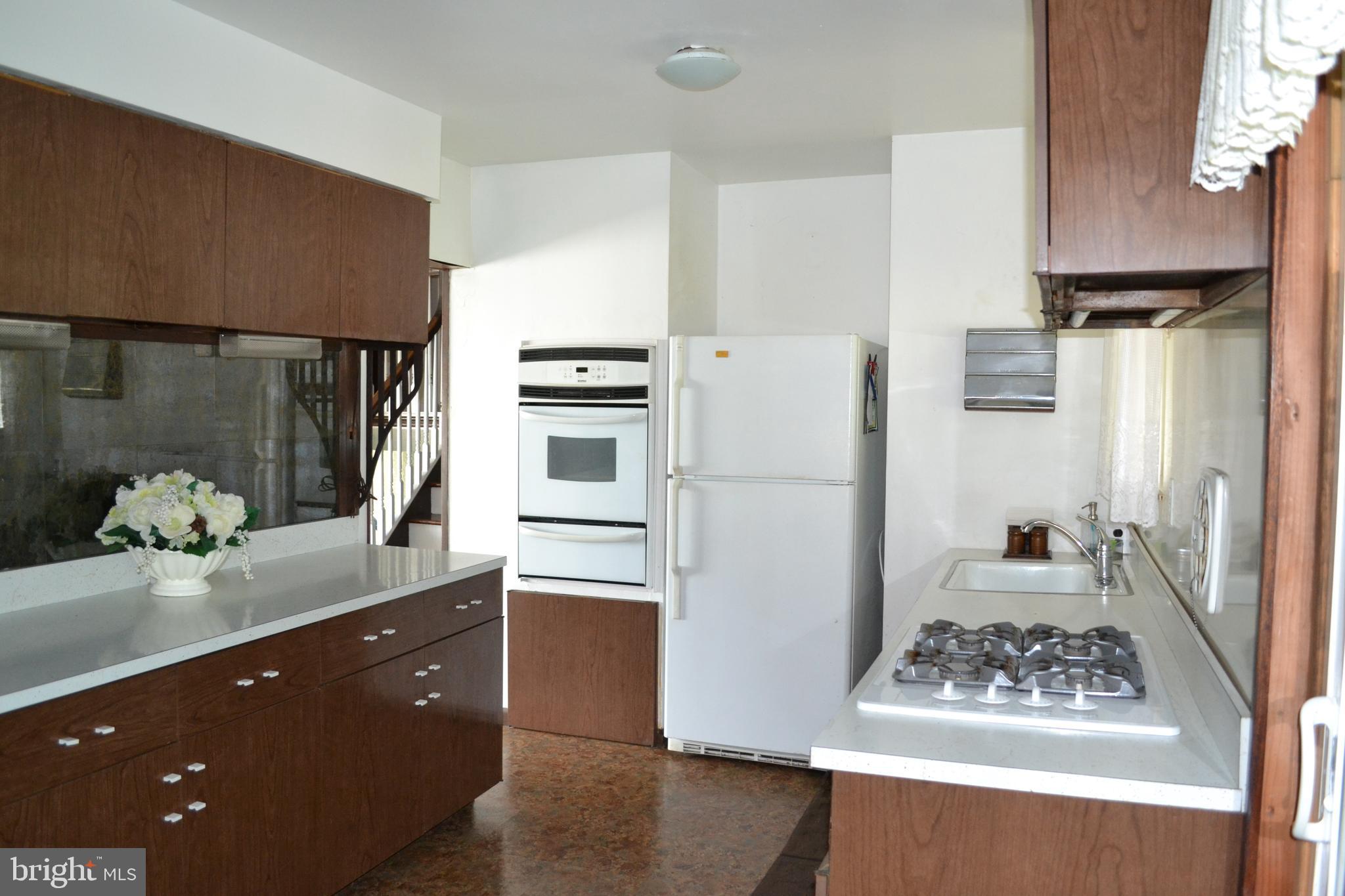 325 Jackson Road Mantua, NJ 08051 - Photo 9 of 39 Gallery Image 9
