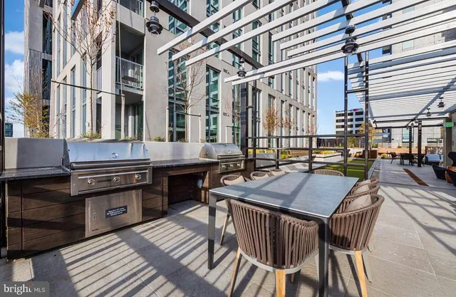 $5,500 | 1650 Silver Hill Drive, Unit 1206, McLean, VA 22102