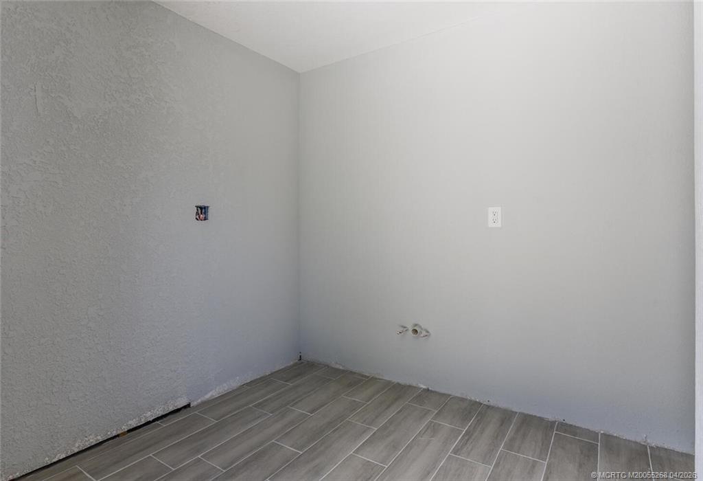8587 Southwest 18th Avenue Stuart, FL 34997 - Photo 25 of 39