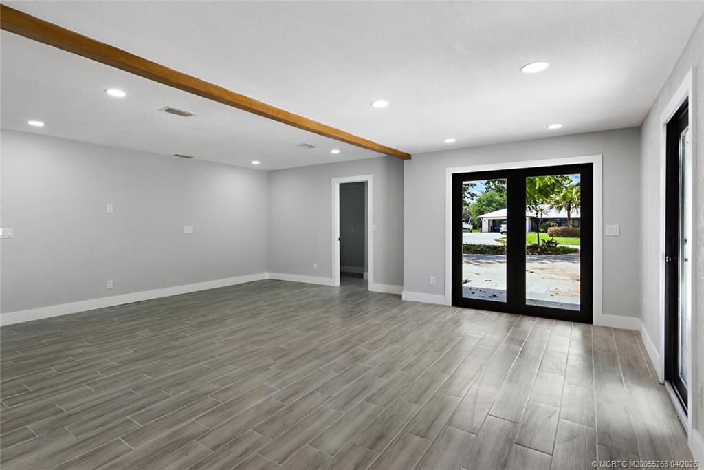8587 Southwest 18th Avenue Stuart, FL 34997 - Photo 9 of 39