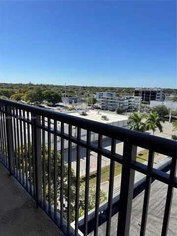 $1,750 | 4242 Northwest 2nd Street, Unit 713, Miami, FL 33126