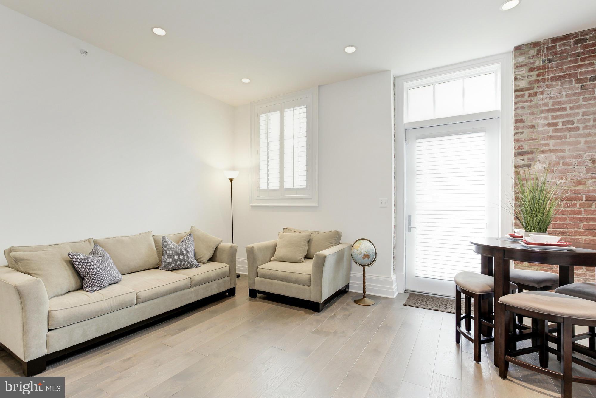901 D Street Northeast, Unit 4 Washington, DC 20002 - Photo 10 of 25 Living Room