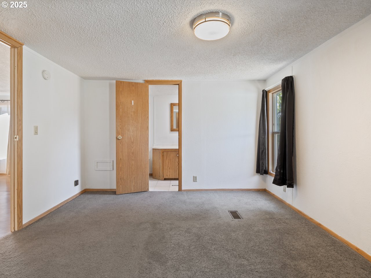 388 Southwest Butterfield Place Corvallis, OR 97333 - Photo 16 of 26