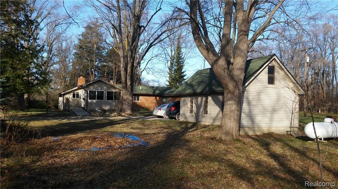 80200 Scotch Settlement Road Romeo, MI 48065 - Photo 20 of 22 20151129_145058.jpg