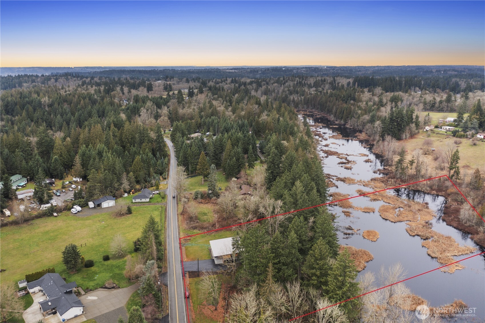 16250 Southeast Lake Moneysmith Road Auburn, WA 98092 - Photo 36 of 40 a view of a city with ocean view