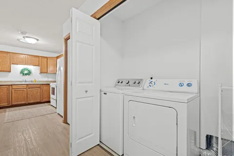 $275,000 | 194 Kings Pointe Drive, Delano, MN 55328