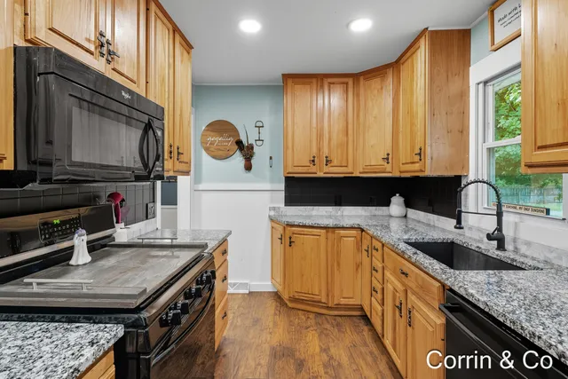 $340,000 | 12478 North Cedar Drive, Grand Haven, MI 49417