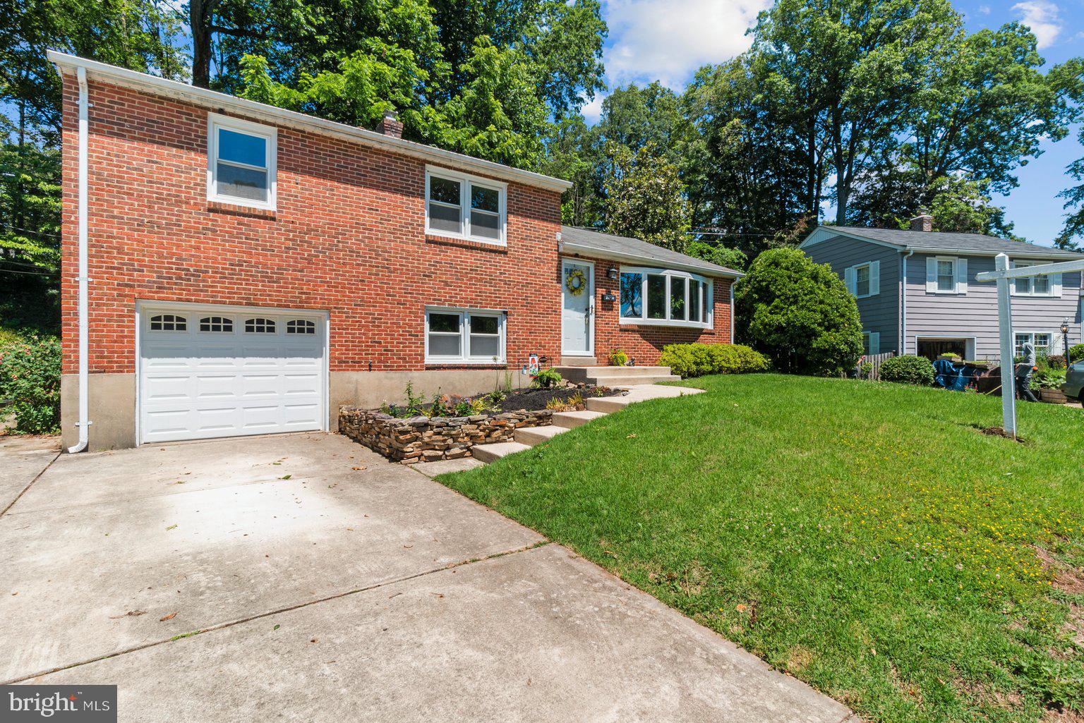 2014 Rollingwood Road Baltimore, MD 21228 - Photo 2 of 40 Extra wide driveway -enough for 2 vehicles